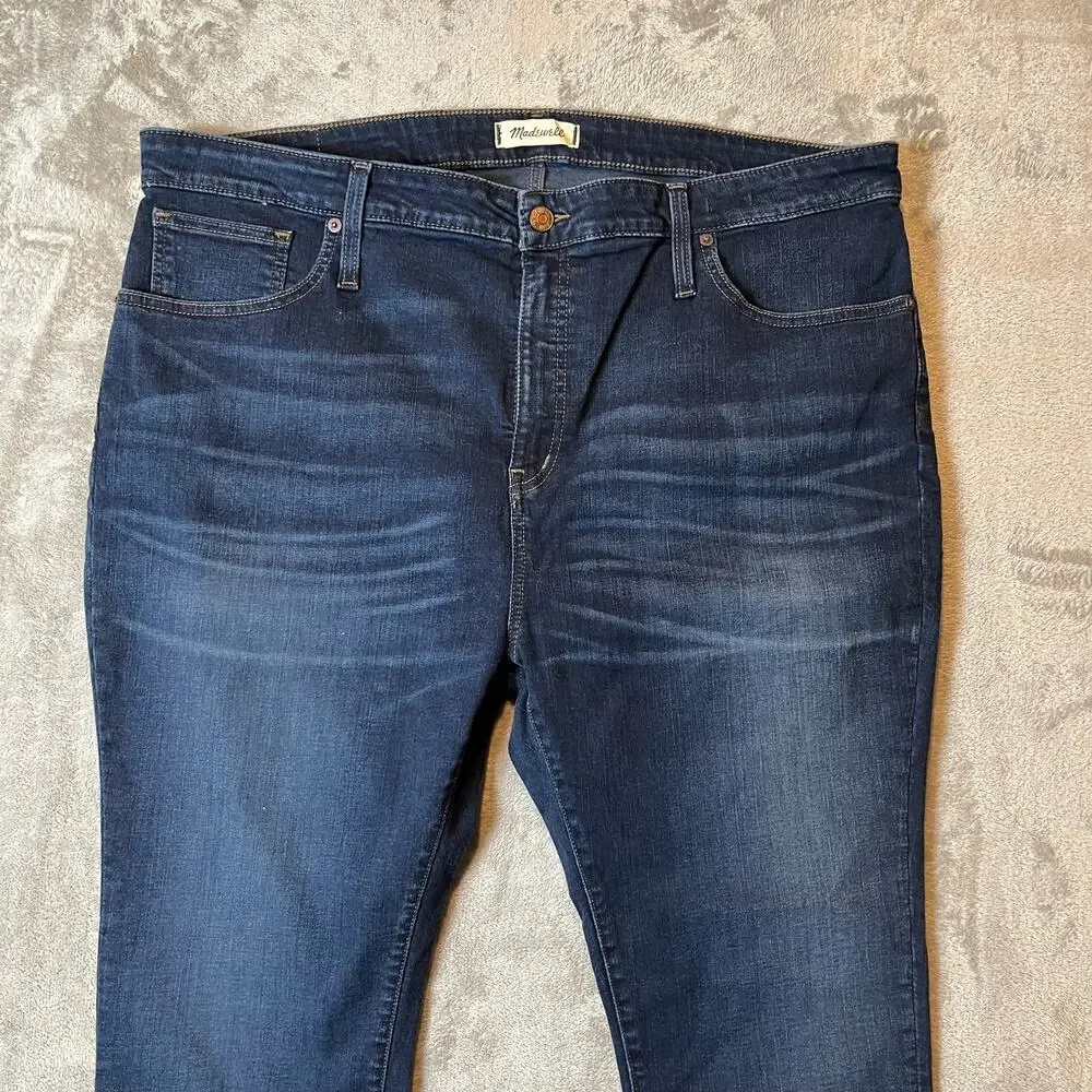 Madewell Petite Curvy High-Rise Skinny Blue Jeans in Hayes Wash Size 35P Women's - Picture 2 of 9